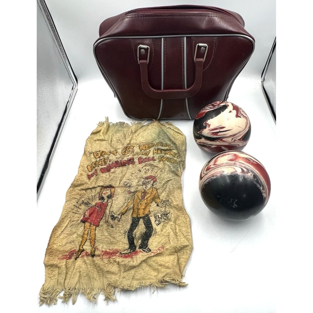 Vintage Scorpion Pro-Rubber 5-Pin Bowling Balls Set of 2 Red Swirl Case Towel